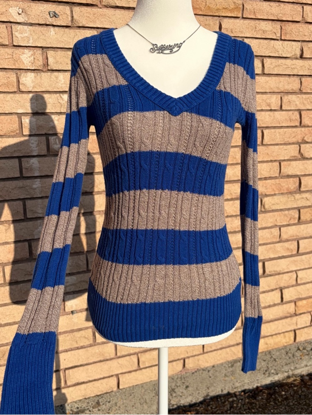 Vintage y2k Blur and Tan Striped Sweater